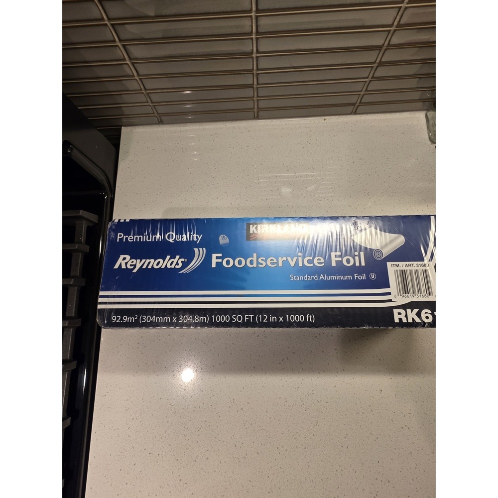 Kirkland Signature Reynolds Foodservice Foil, 12 in x 1,000 ft